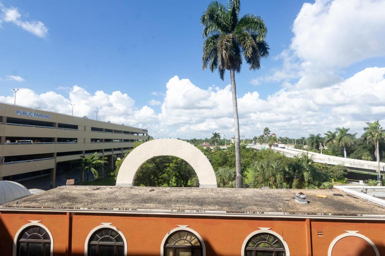 433 Studio Hollywood Beach Dania Beach Exterior foto